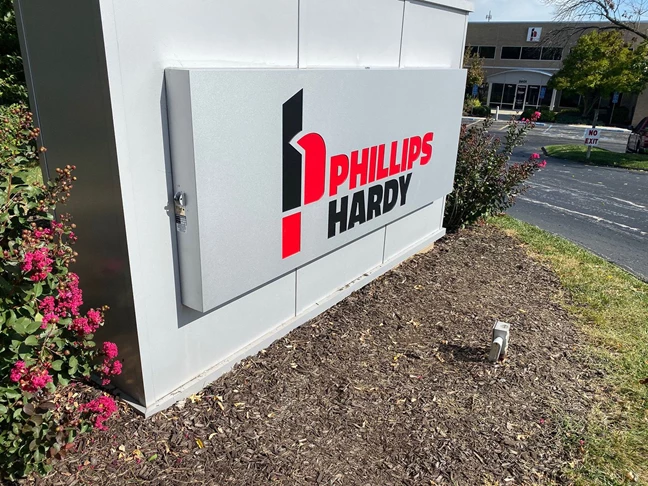 Monument sign for the company Phillips Hardy.